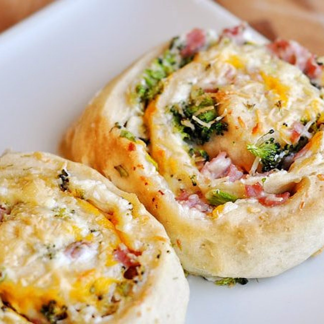 Ham & Broccoli Swirls