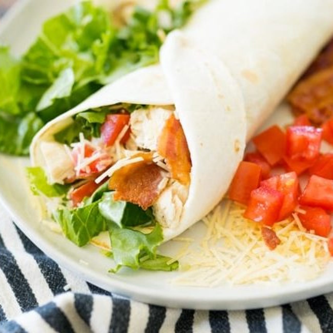 Healthy BLT Wrap Recipe – Low-Calorie and Delicious