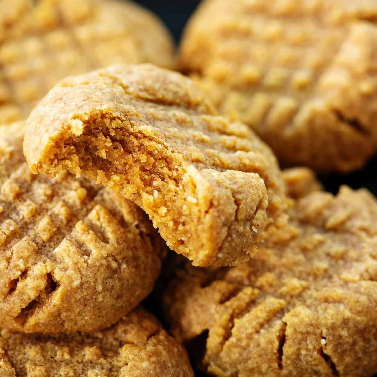 Healthy Low-Carb Peanut Butter Cookies Recipe