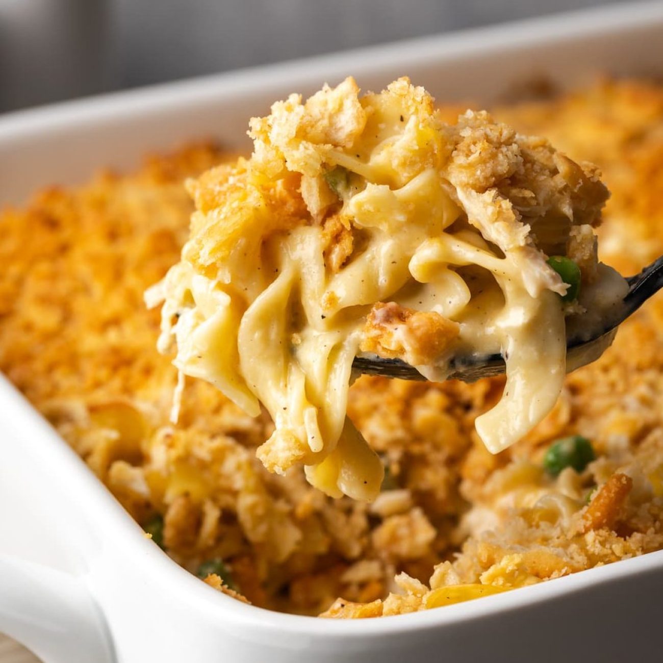 Hearty Chicken & Noodle Casserole