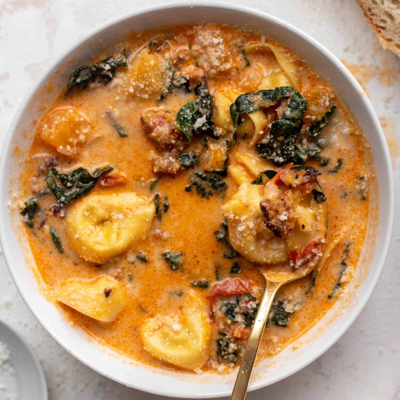 Hearty Spicy Tortellini Soup Recipe for a Cozy Night In