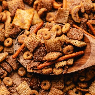 Holiday Cinnamon Snack Mix