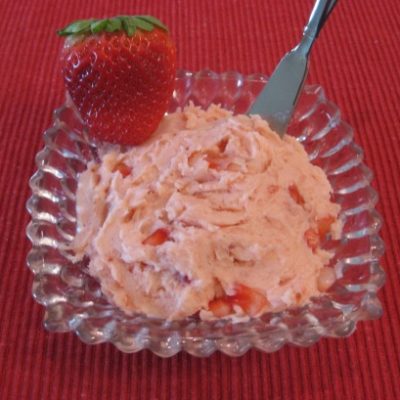 Homemade Strawberry Thyme Infused Butter Recipe