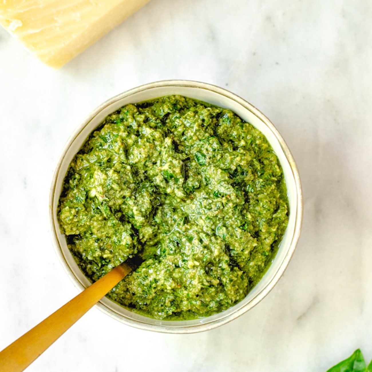 Homemade Walnut Pesto Sauce: A Nutty Twist on the Classic Recipe