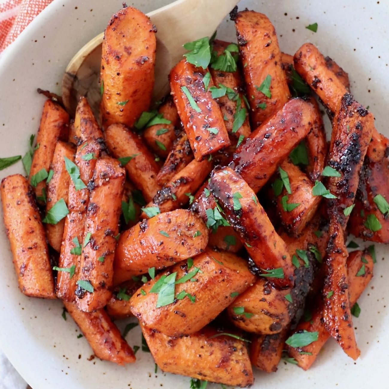 Honey-Glazed Carrots: A Simple and Delicious Side Dish