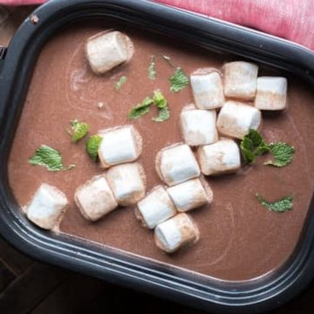 Hot Chocolate With Mint Chips