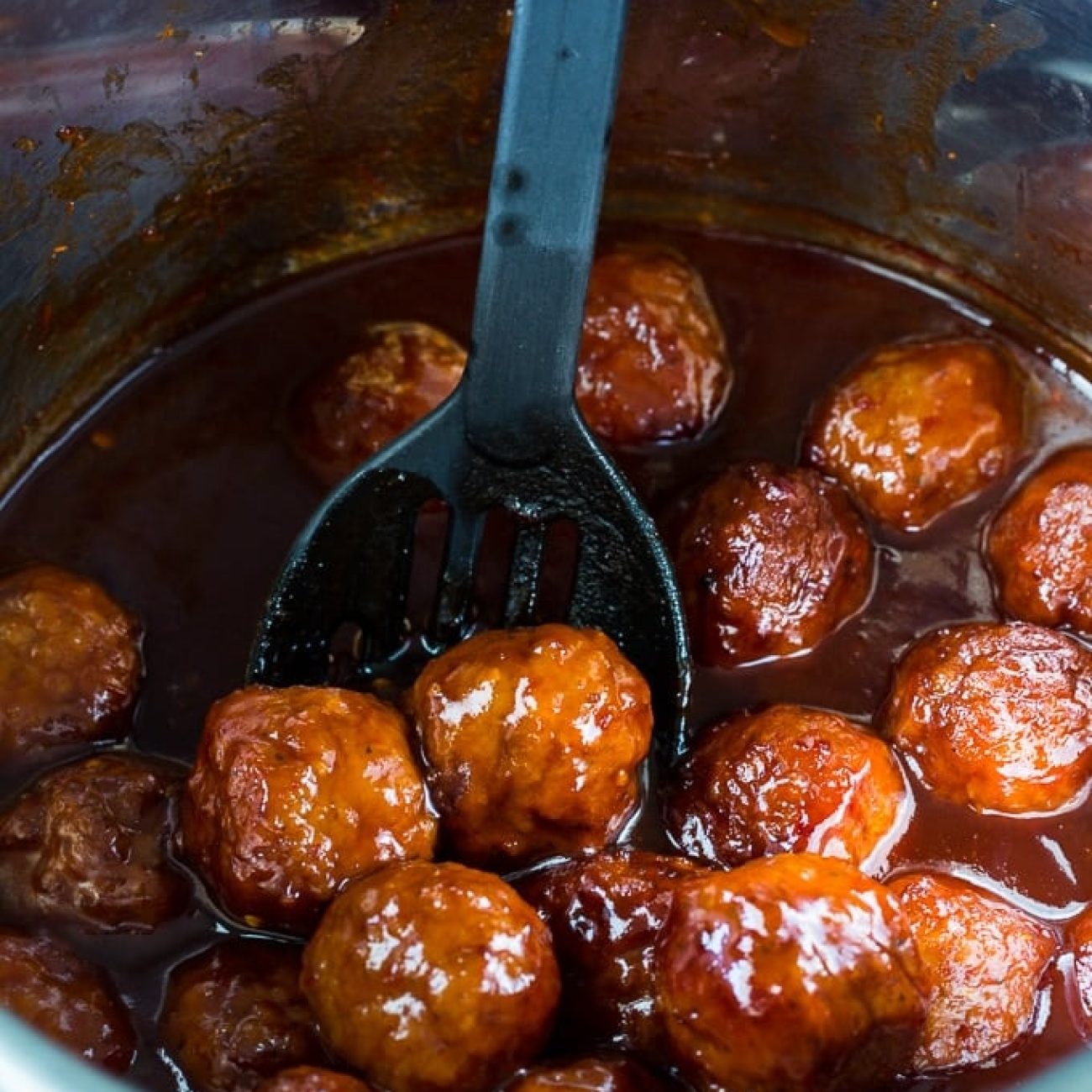 Instant Pot Sweet & Spicy Cocktail Meatballs