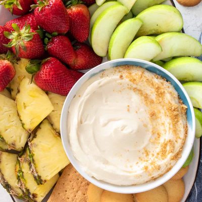 Irresistible Strawberry Cheesecake Dip Recipe