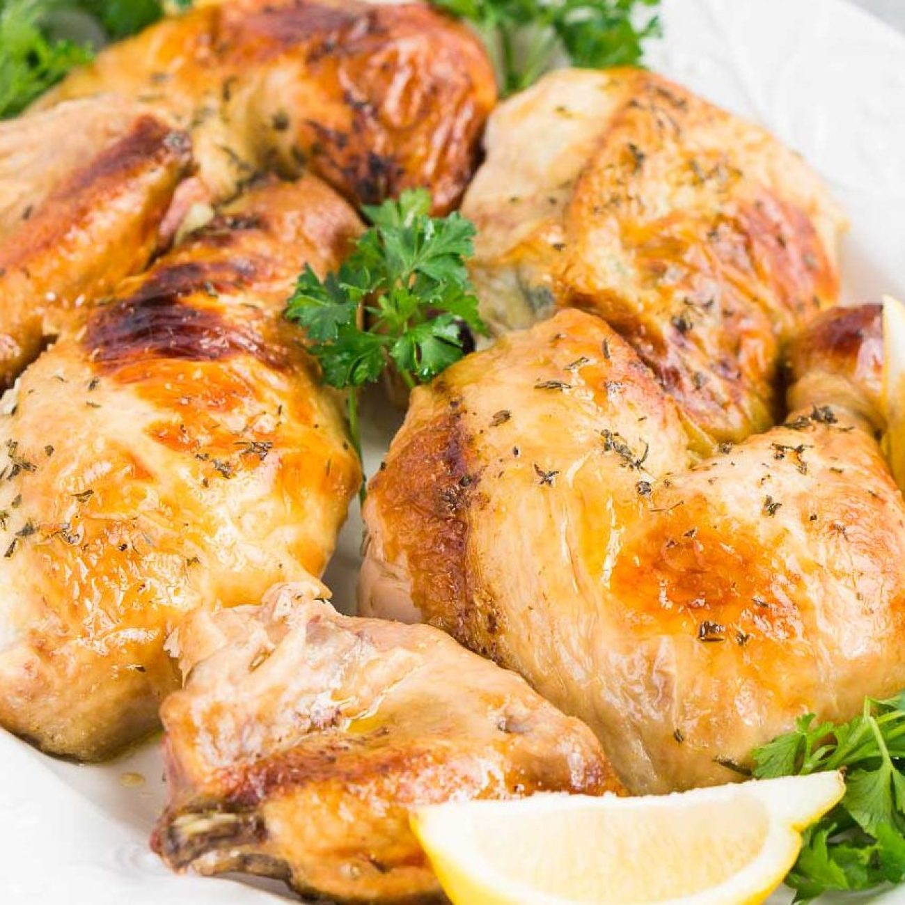 Juicy Lemon-Herb Chicken Breasts: A Flavorful Dinner Delight