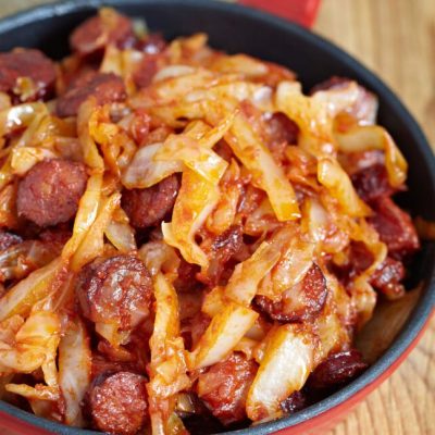 Kielbasa- Cabbage Skillet