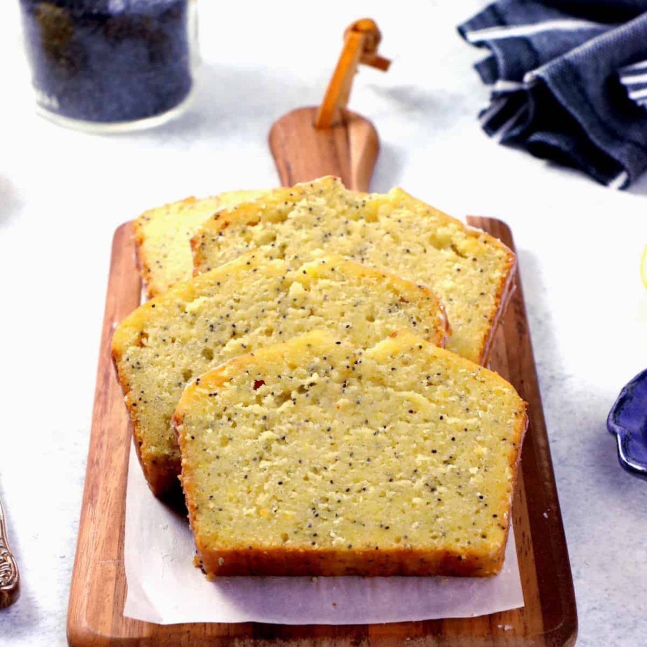 Lemon Poppy Seed Buttermilk Rolls