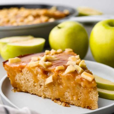 Light Apple Cake