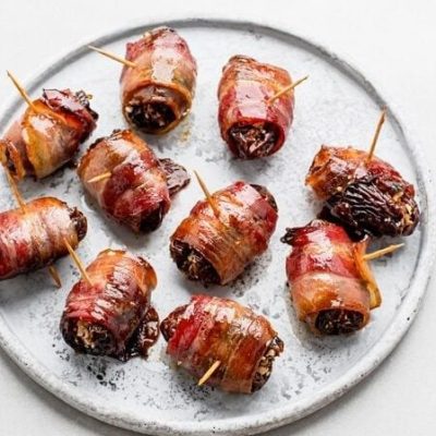 Linguia- Stuffed Medjool Dates Wrapped