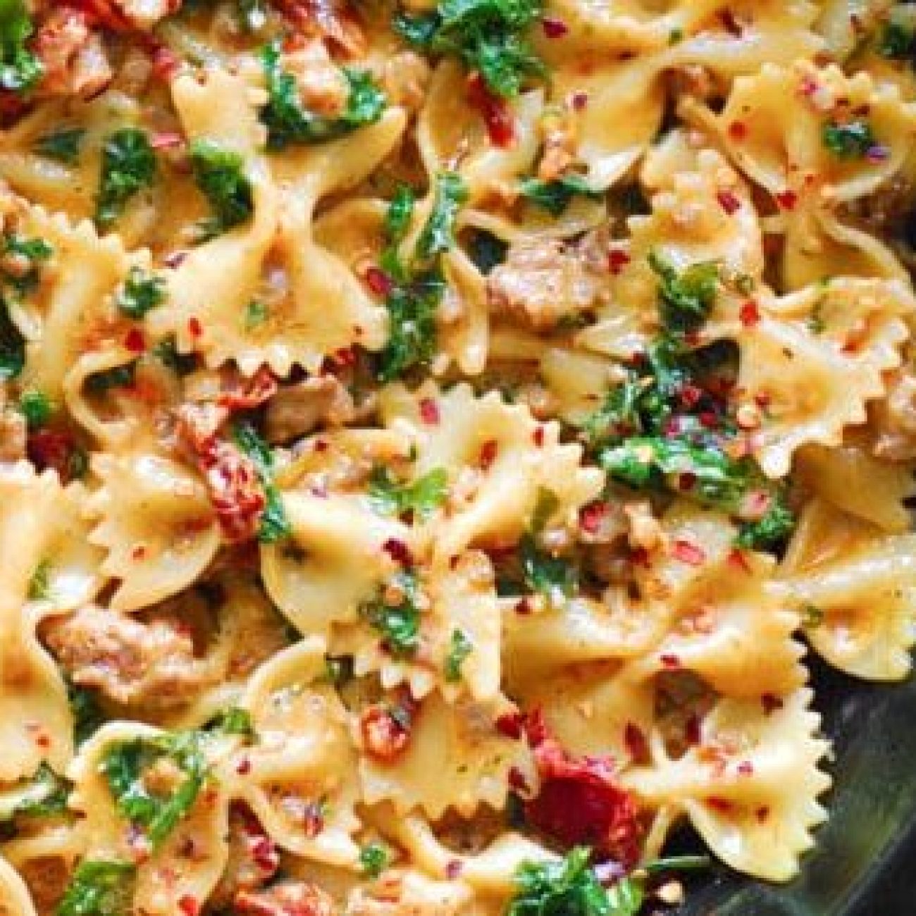 Linguine With Sausage And Kale