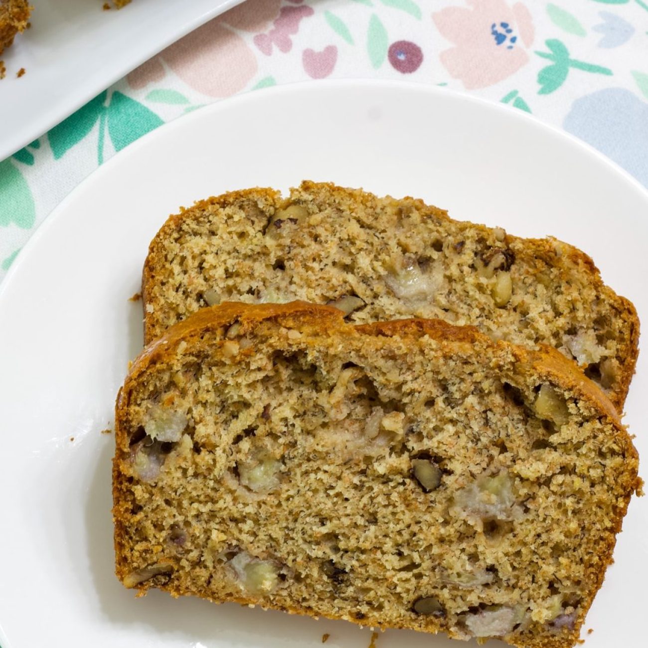 Low-Calorie Banana Bread Recipe – Only 1 WW Point Per Serving!