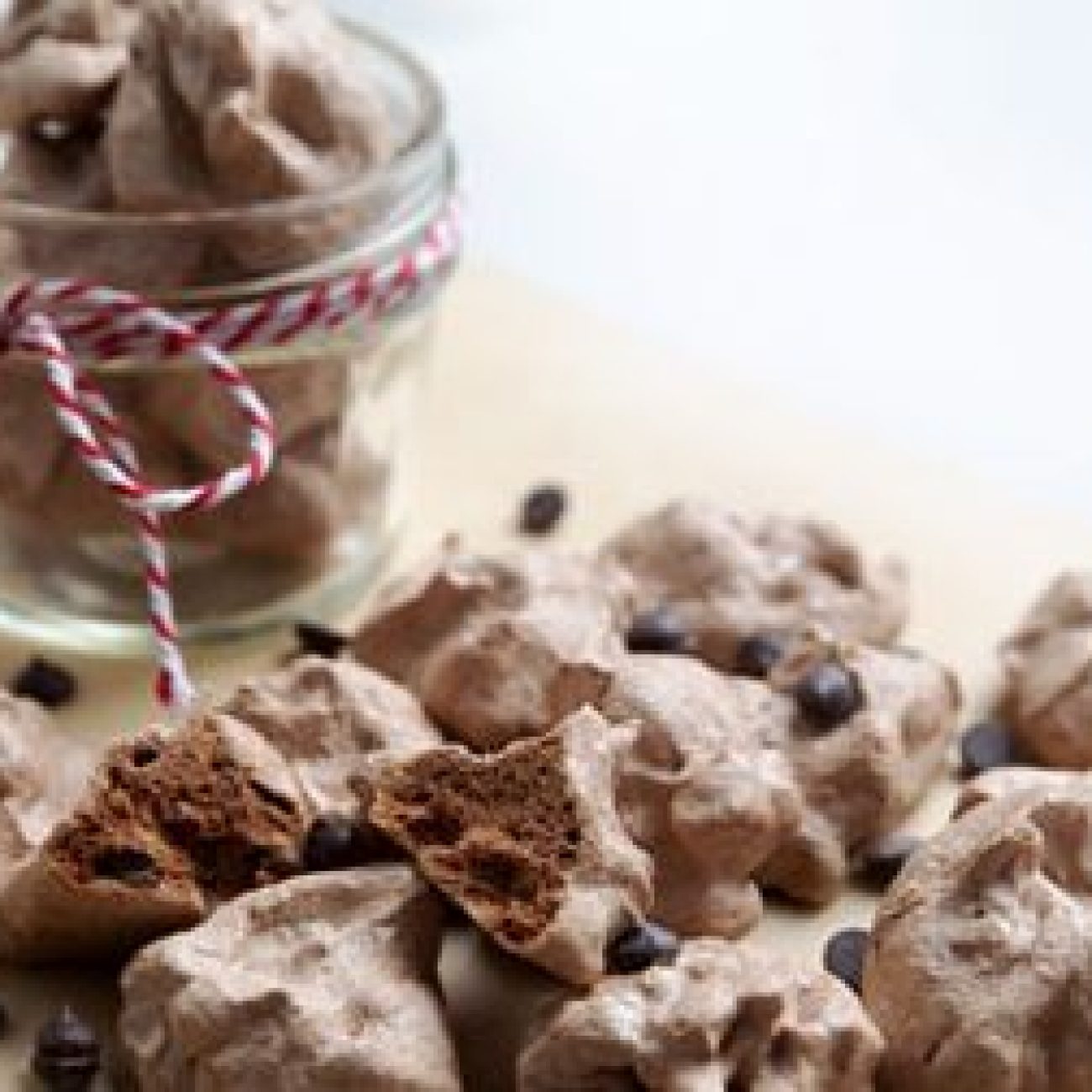 Low-Calorie Chocolate Meringue Delight for Weight Loss