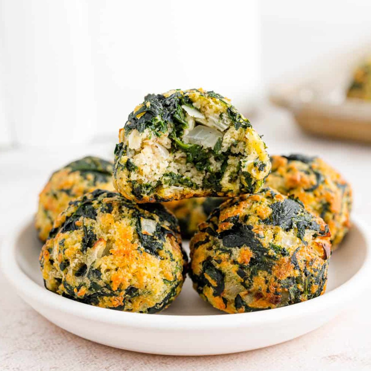 Low-Fat Spinach Balls