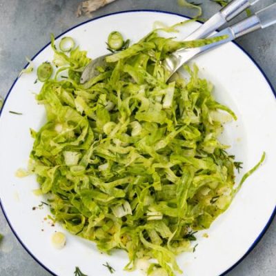 Maroulosalata Classic Greek Lettuce Salad