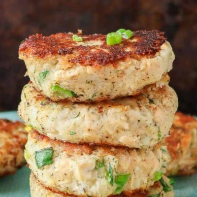 Mashed Poupatoes And Tuna Cake With