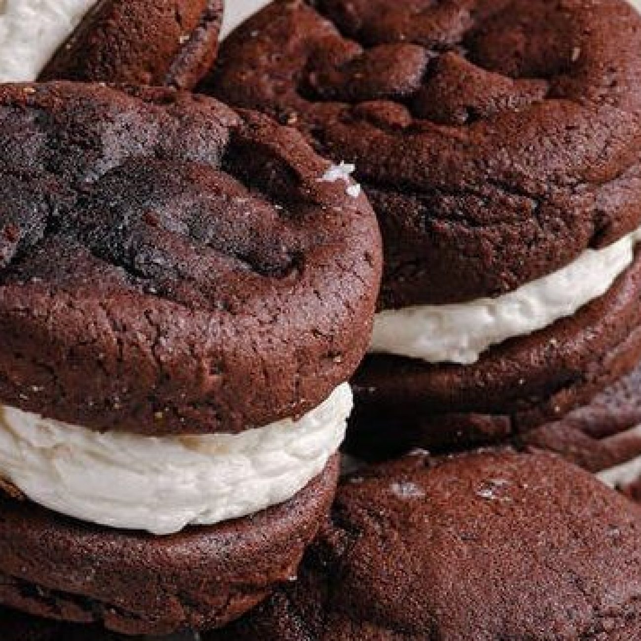 Mimis Whoopie Pie Filled Chocolate