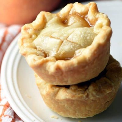 Mini Apple Pies So Easy, Not Much Hassle!