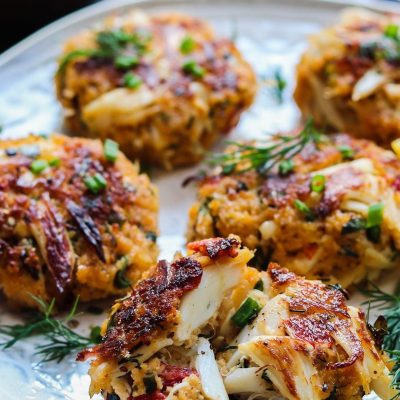 Mini Crab Cakes With Avocado Salsa