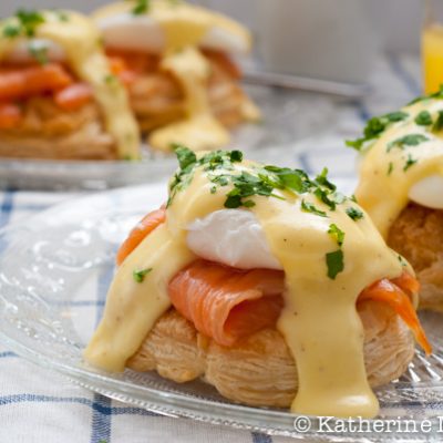 Mini Salmon &Amp; Hollandaise Tarts