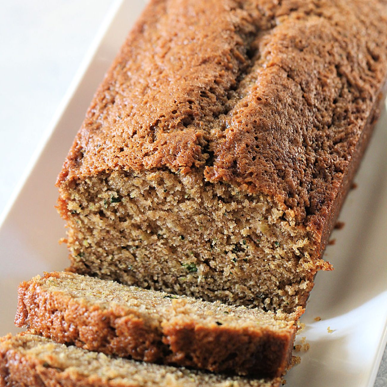 Moist and Flavorful Homemade Zucchini Bread Recipe