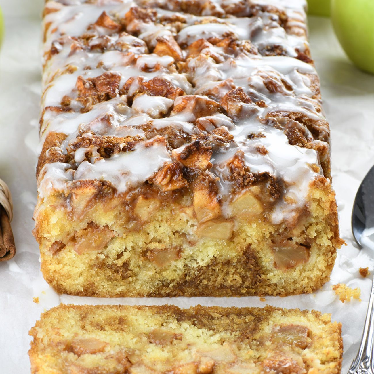 Moist Cinnamon Apple Bread: Homemade Recipe