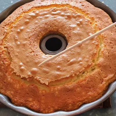 Moist, Dense, Heavy Cream Pound Cake