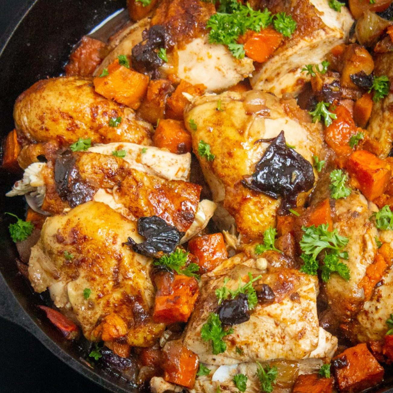 Moroccan Chicken With Dates