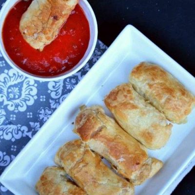 Mozzarella Puffs