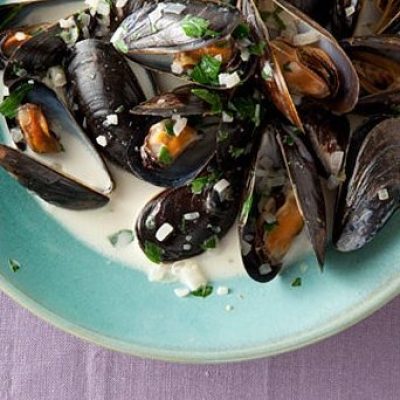 Mussels In Green Sauce Madrid Appetizer