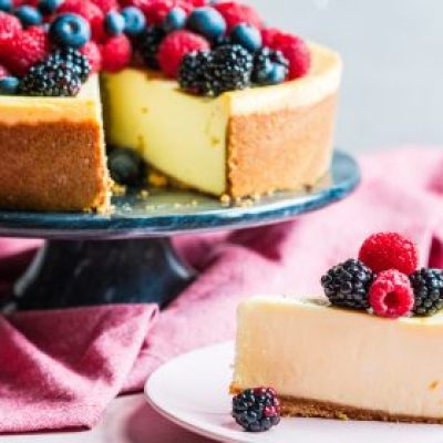 New York Style Cheesecake On Shortbread