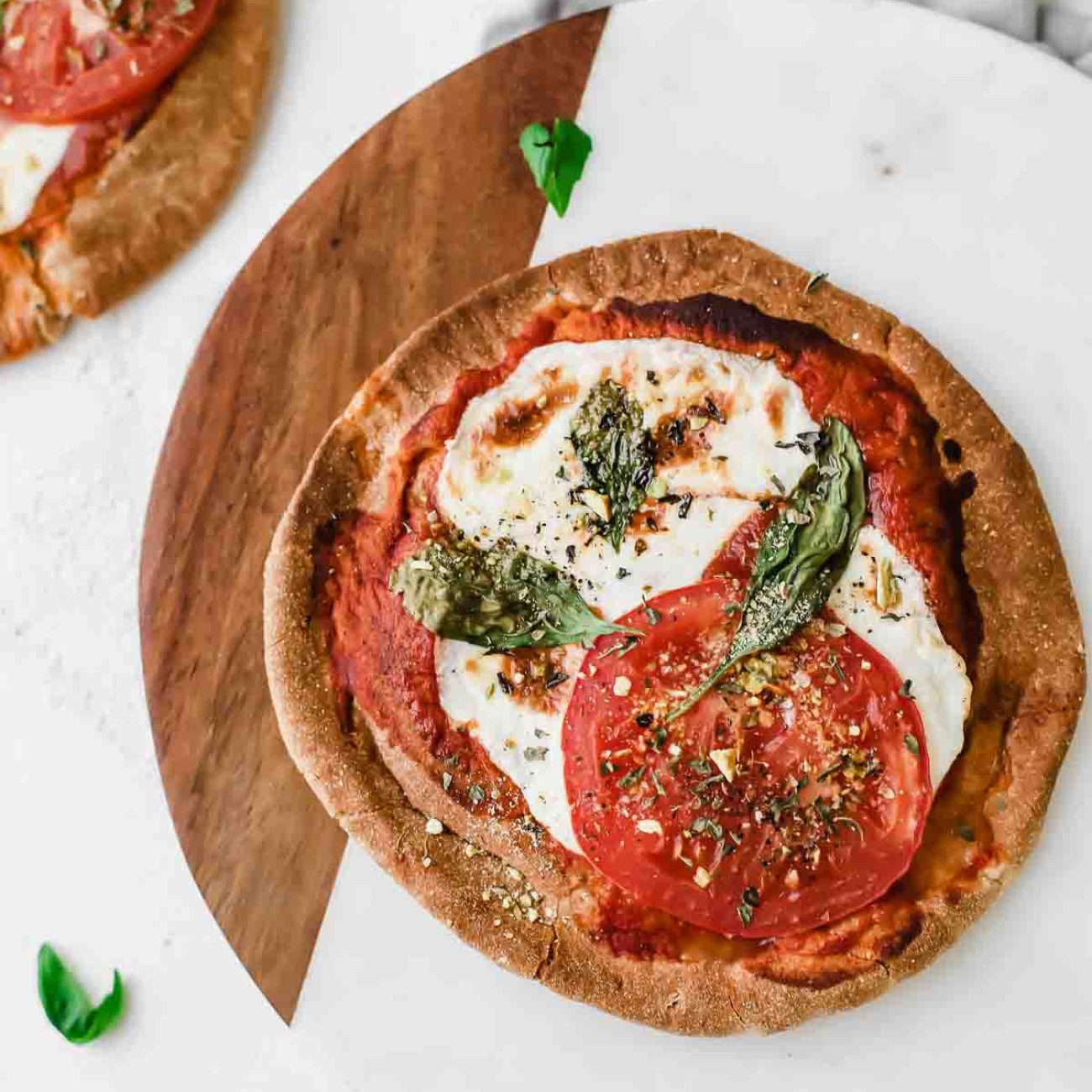 Nutritious Vegetable Pita Pizza Recipe – Easy & Healthy