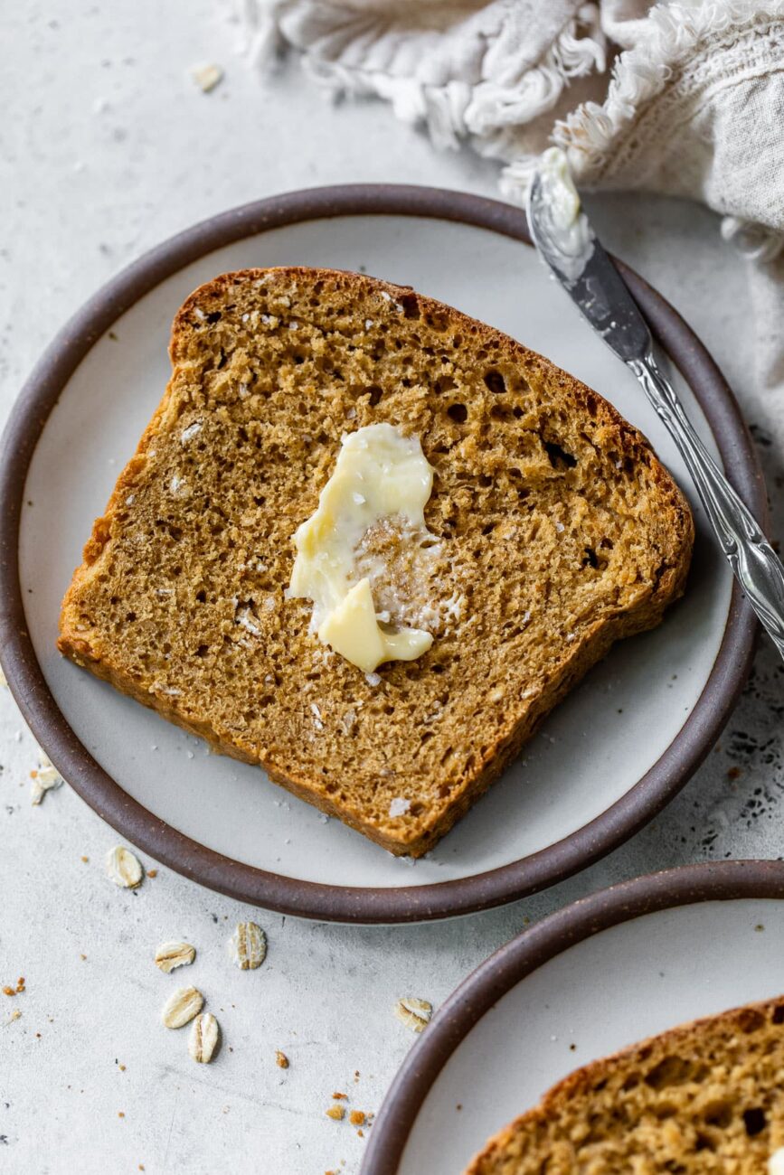 Old Fashioned Oatmeal Bread