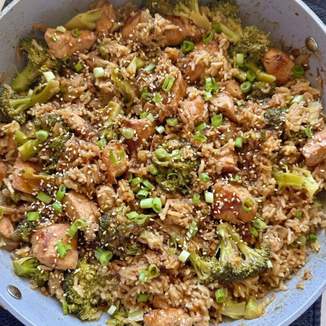 One Skillet Rice, Broccoli & Chicken Dinner