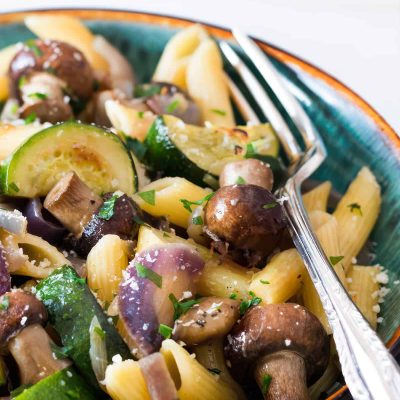 Pasta-Zucchini-Mushroom Toss With Garlic-Herb