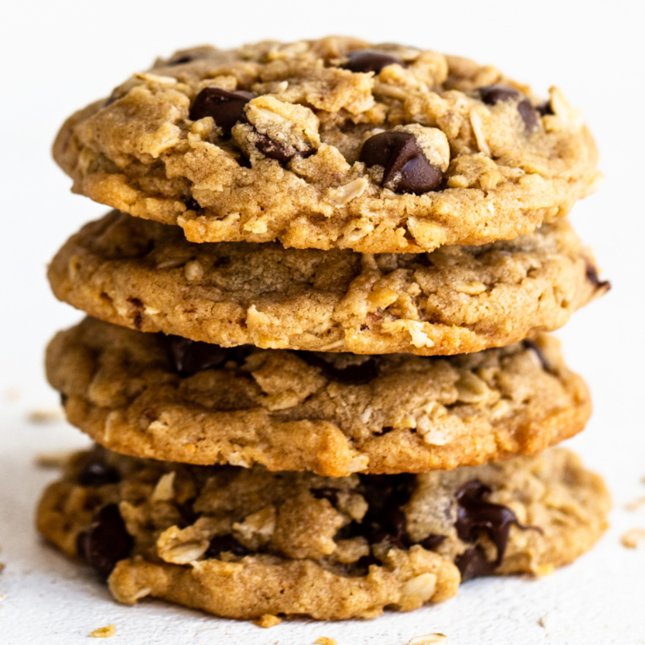 Peanut Butter And Chocolate Chunk Oat