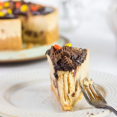 Peanut Butter Cup Cheesecake