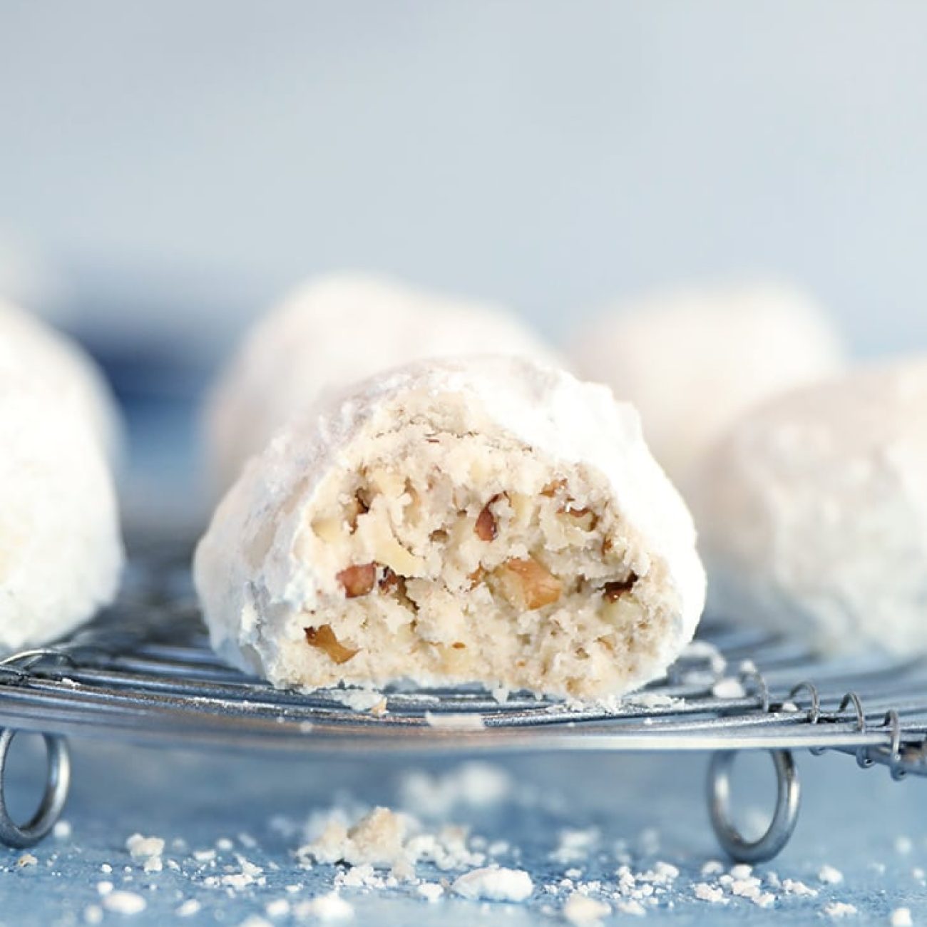 Pecan Balls Christmas Cookies