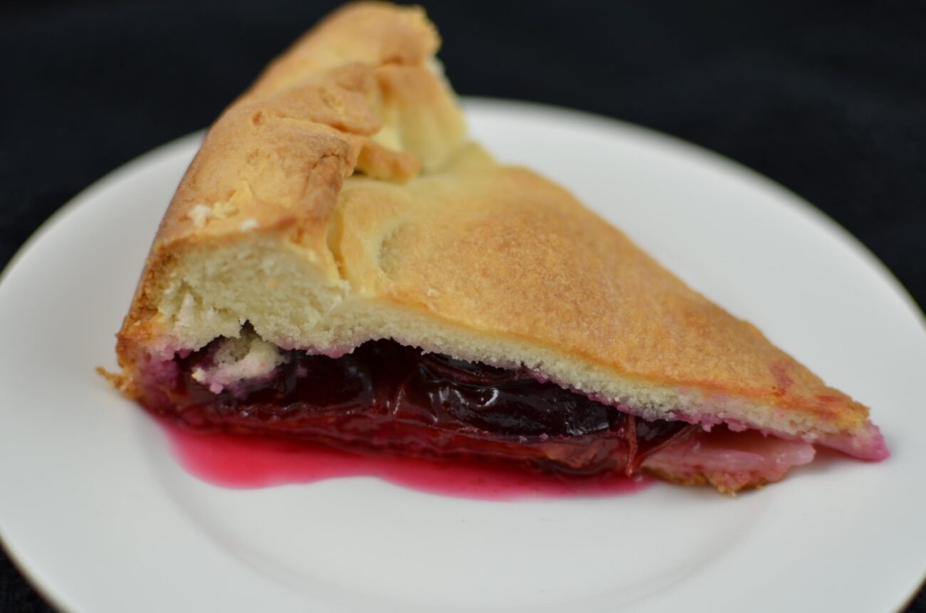 Perfect Plum Pie