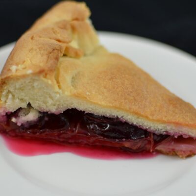 Perfect Plum Pie