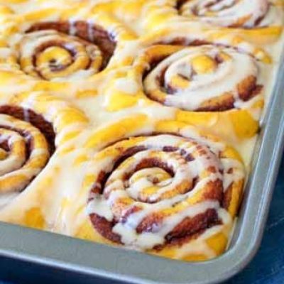 Pumpkin Cinnamon Rolls