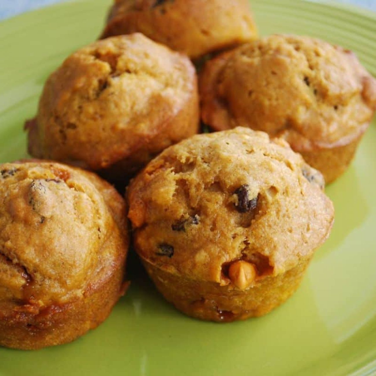 Pumpkin Raisin Muffins