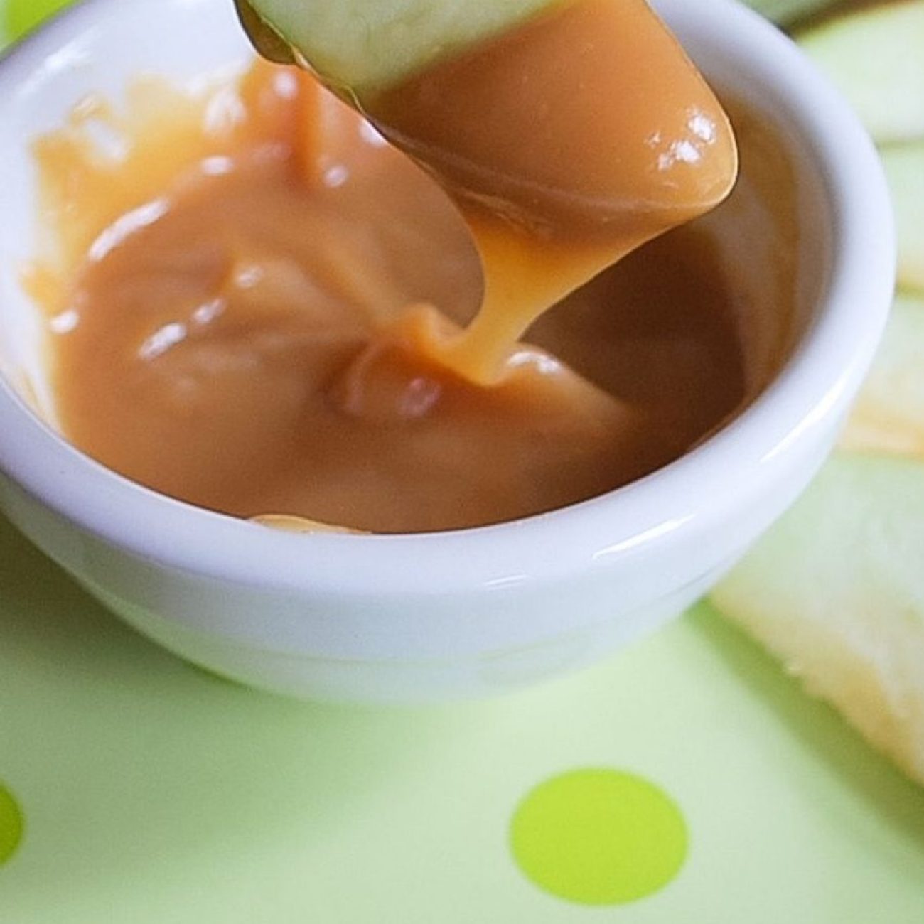 Quick & Delicious Homemade Apple Dip Recipe