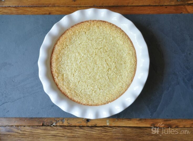 Quick & Effortless Coconut Magic Pie Recipe