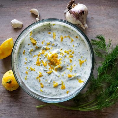 Quinoa Cakes With Lemon Yogurt Sauce