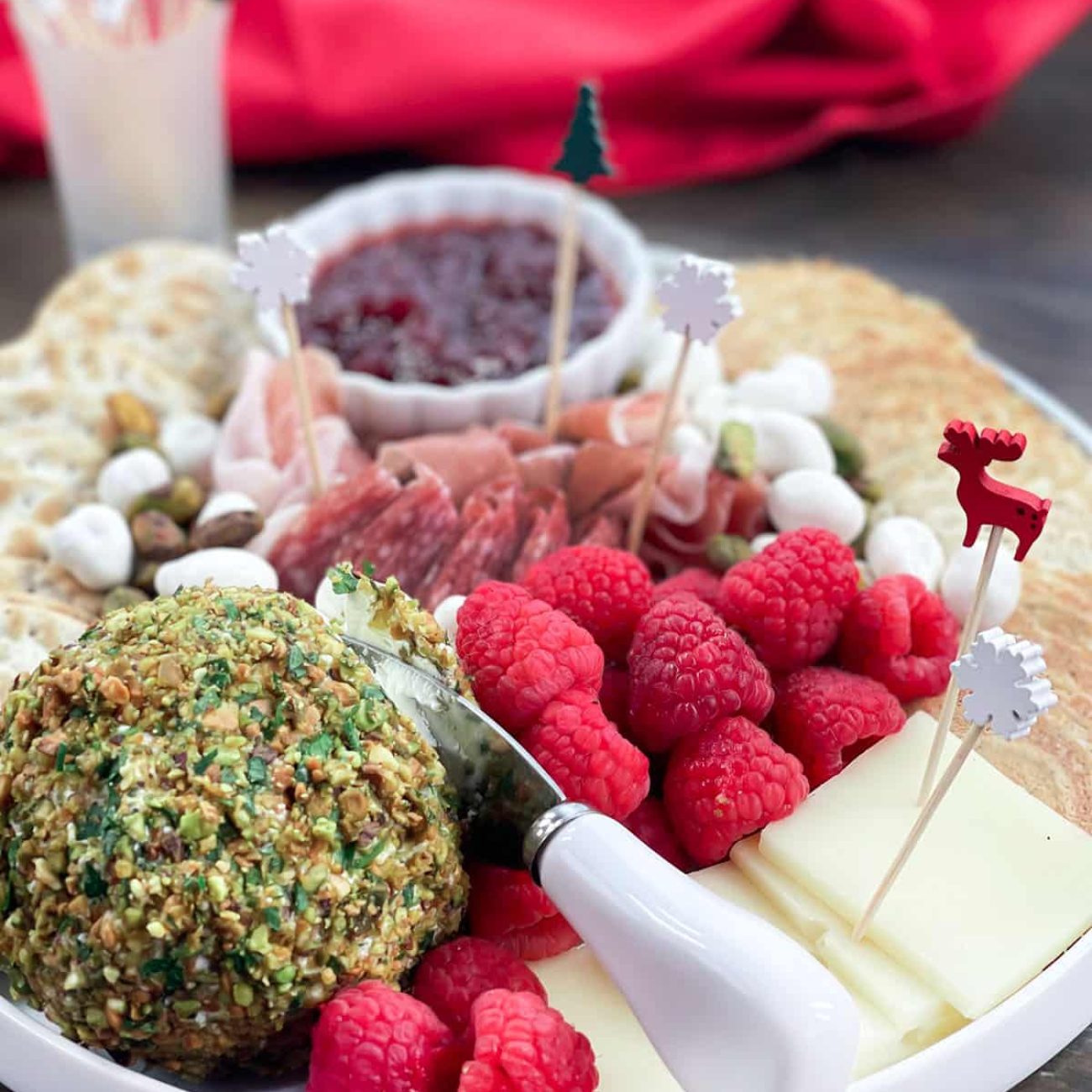 Raspberry Cheese Ball