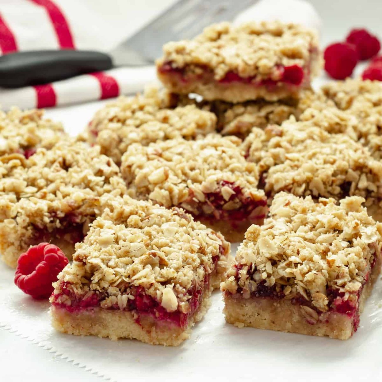 Raspberry Oatmeal Bars